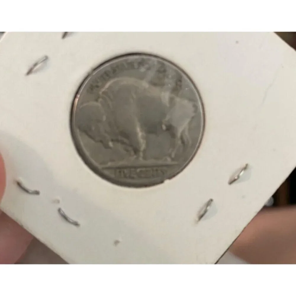 1937 Buffalo Nickel Choice - Picture 8 of 9